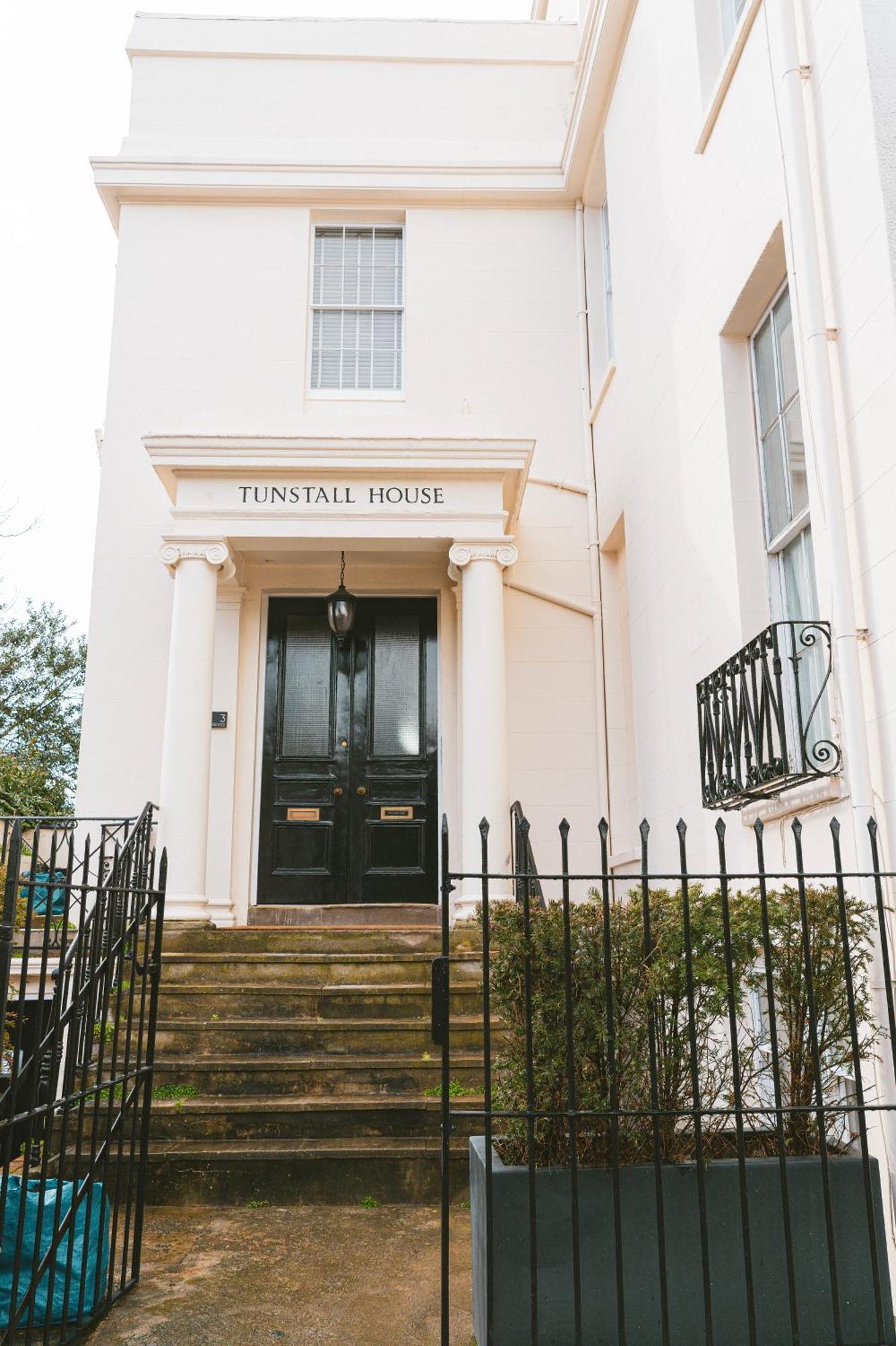 Tunstall House Cheltenham Extérieur photo